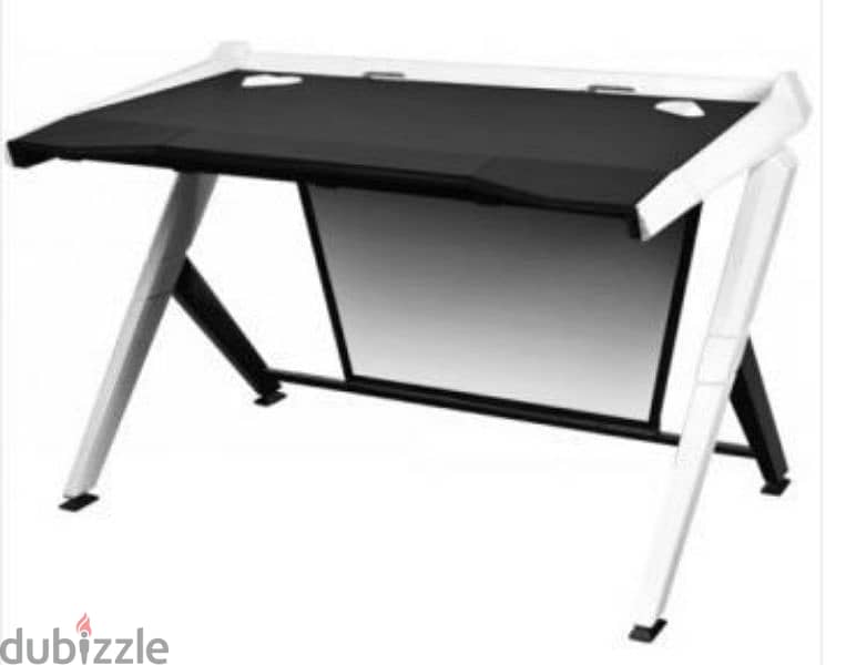 gaming table DXRacer company 1