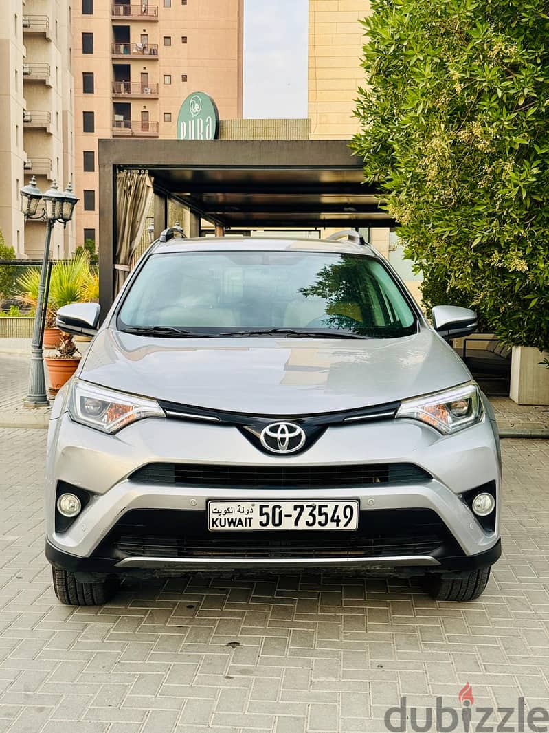 Toyota Rav4 2018 Model full specifications KM 97K only 0