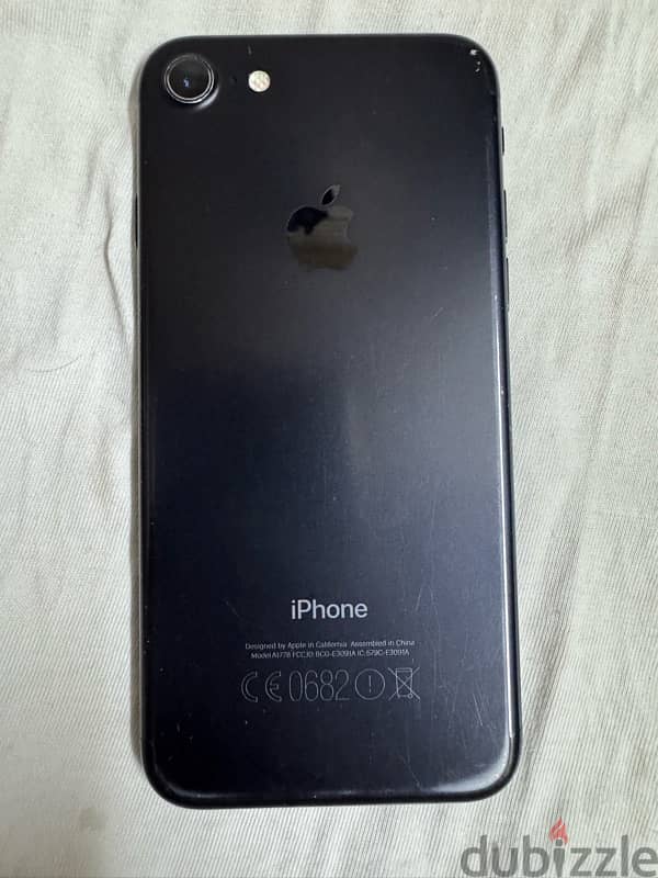 iPhone 7 128GB 10