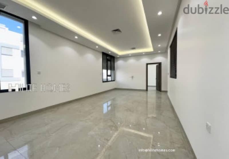 Spacious five-bedroom floor in Al Funaitees with balcony 3