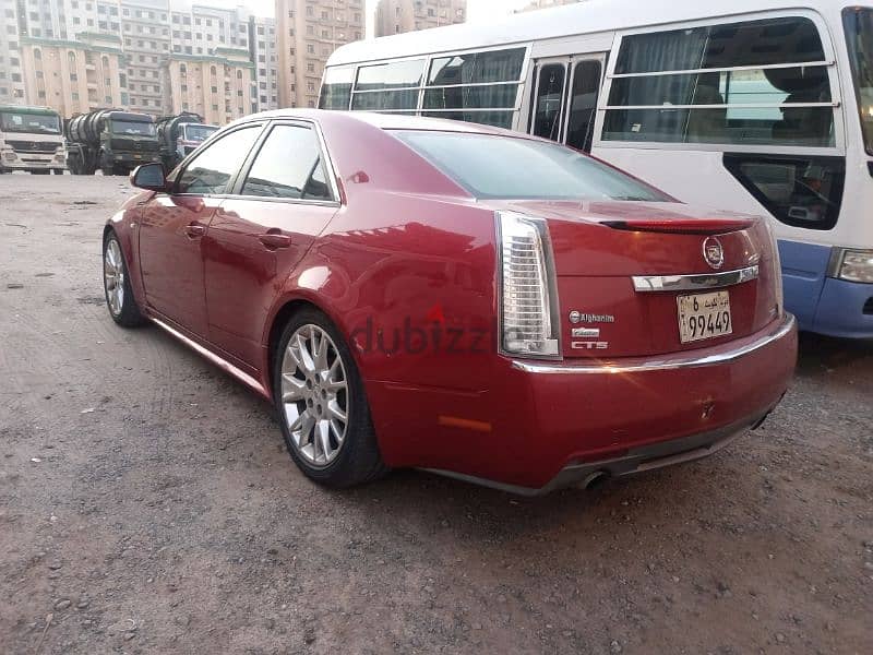 Cadillac CTS 2010, full option, panorama, screen,, good condition car 1