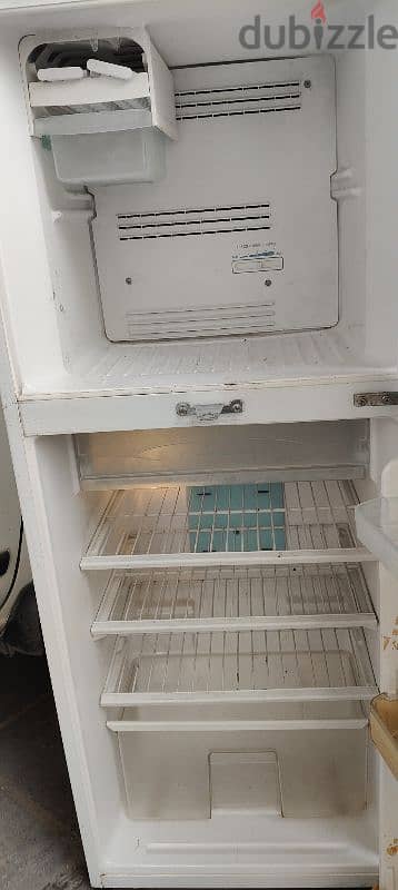 Toshiba refrigerator 1