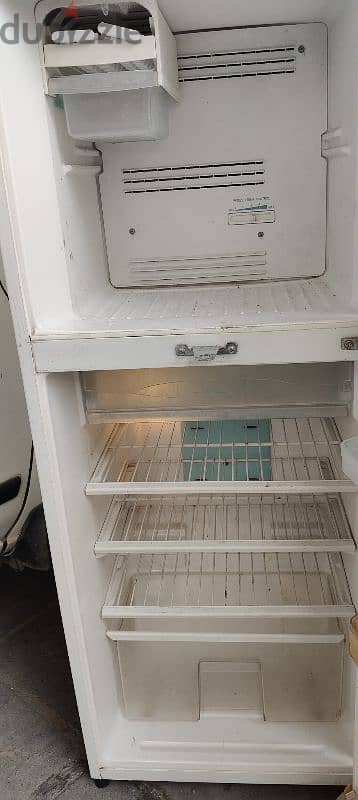 Toshiba refrigerator 2