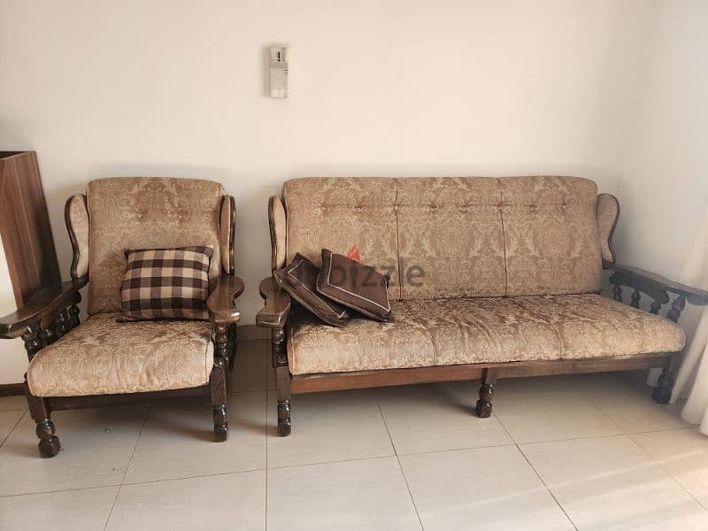 Antique Sofa for Sale 0