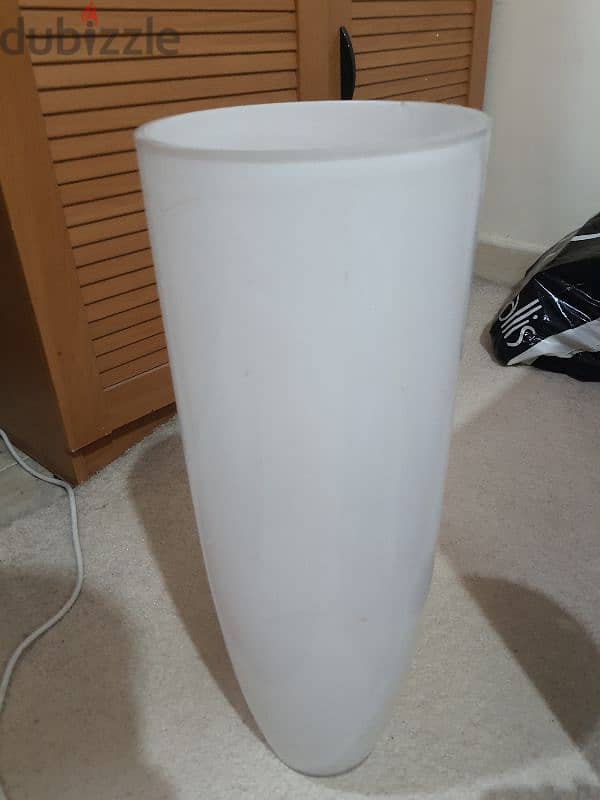 Big glass flower pot for sale 1