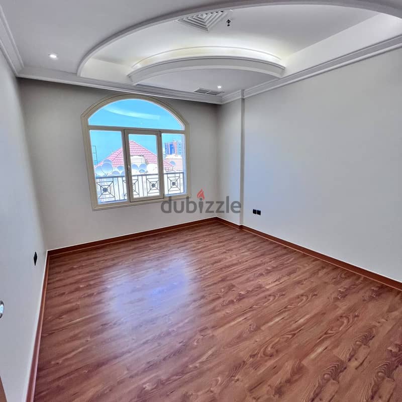 Apartment with a roof for rent in Salmiya Block 2 3