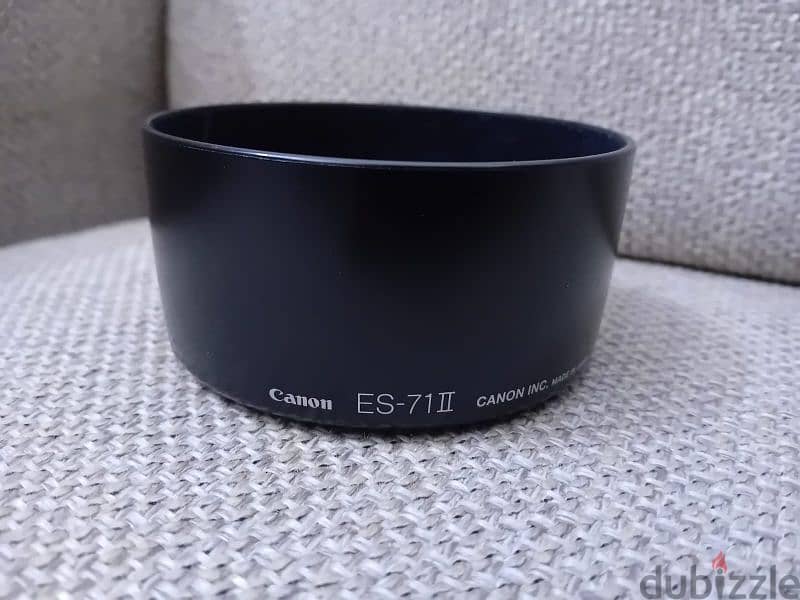 Canon ES-71 ii Lens Hood 0