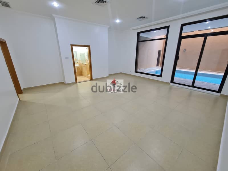 Abu Faitra, huge 4 bedroom apartment with private pool 3