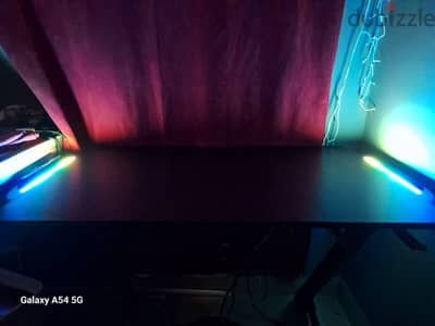 Gaming Table with RGB and carbon Fiber finish