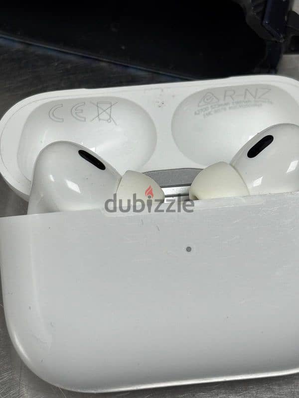 apple air pods generation 2 good condition my number 98893988 1