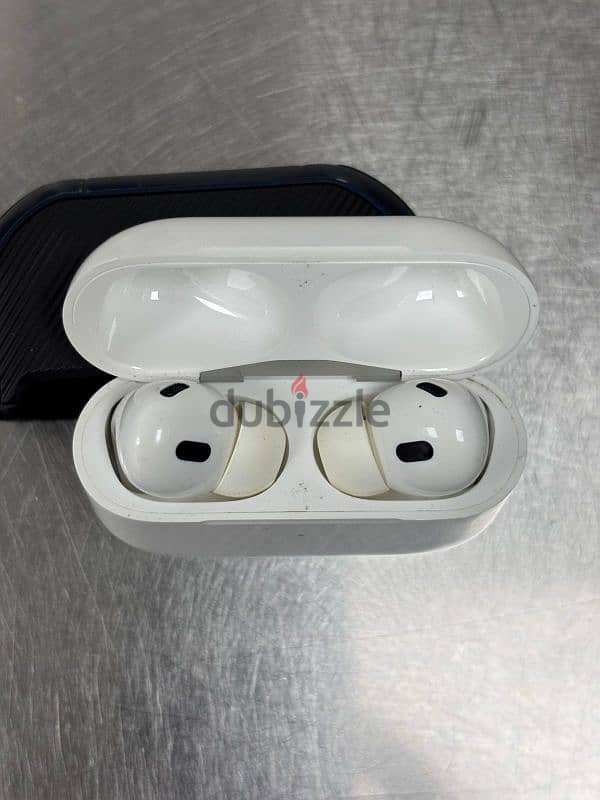 apple air pods generation 2 good condition my number 98893988 5