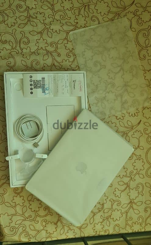 MacBook Air M2 2