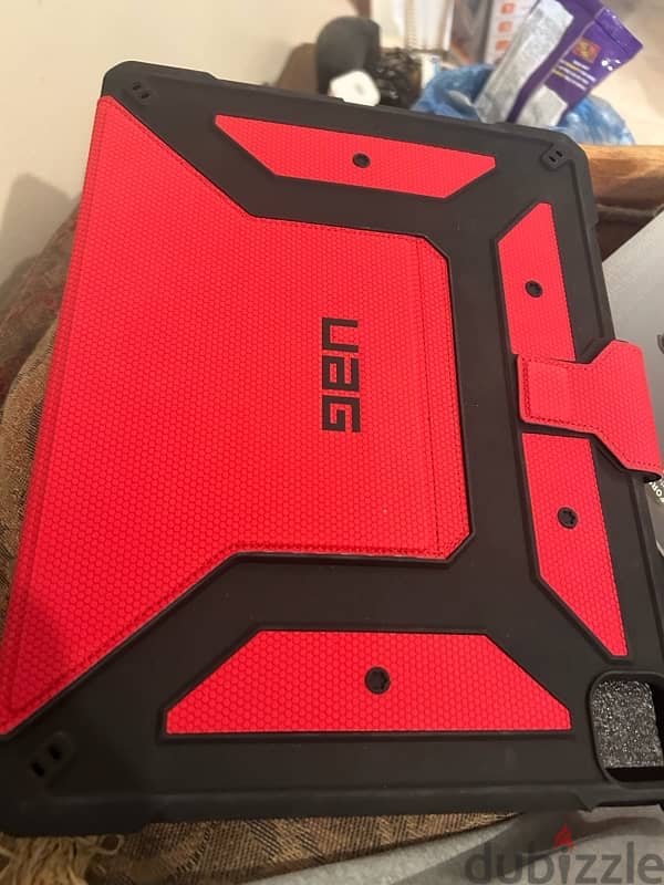 New Ipad pro 12.9inch UAG case 1