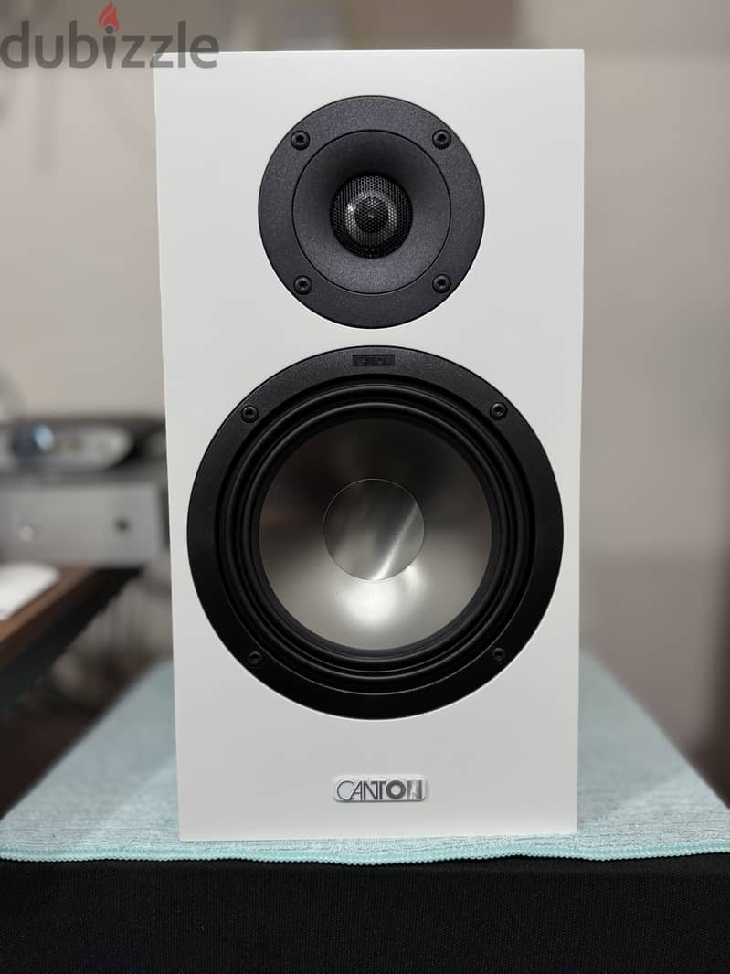 Canton Compact Speaker New edition - Made in the Czech Republic 1