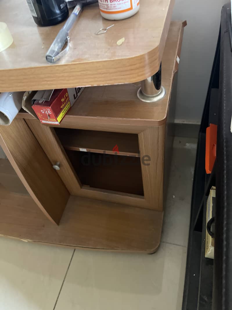 TV Table available for sell in Salmiya Block 12 2