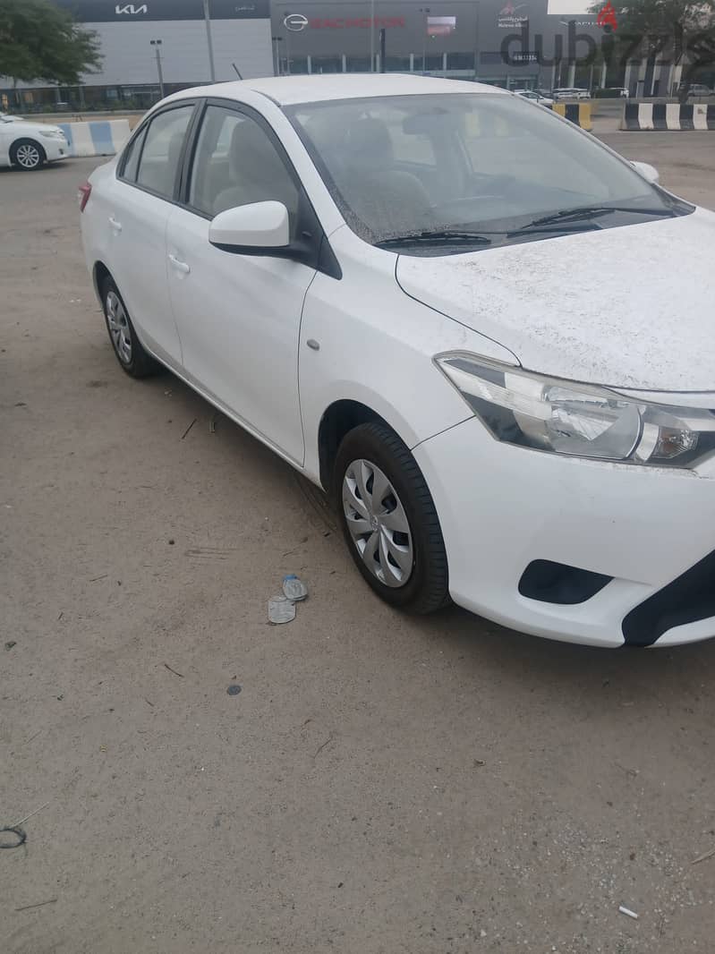 Toyota Yaris 2016 for sale !! 4