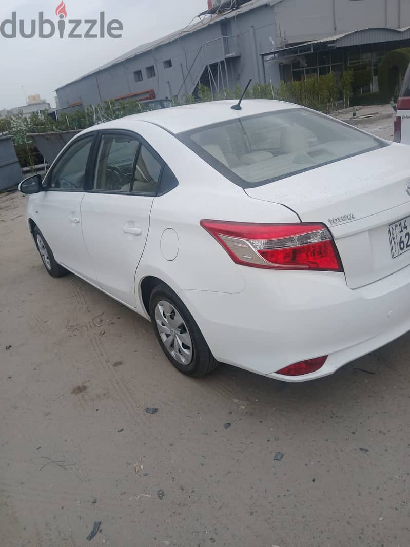 Toyota Yaris 2016 for sale !! 5