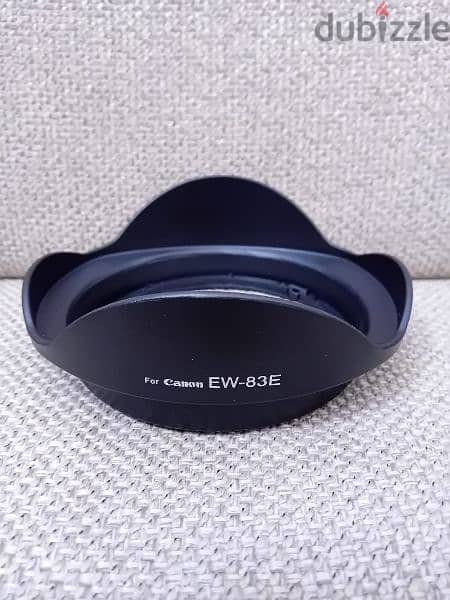 Canon EW-83E Lens Hood 0