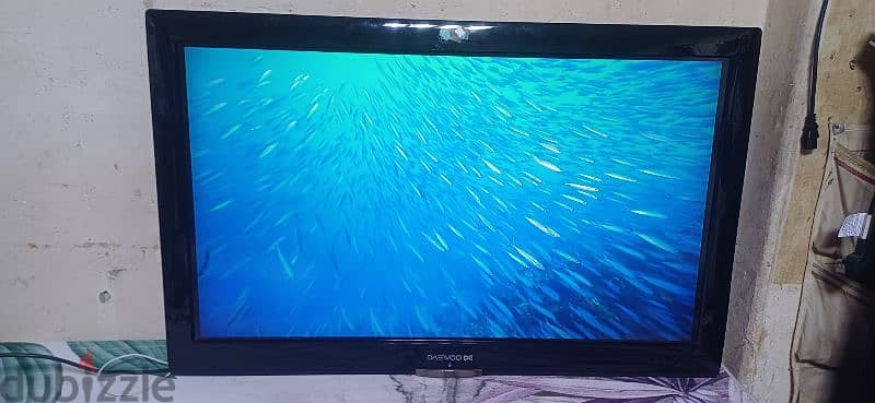 LCD TV 42 inch DAEWOO 3