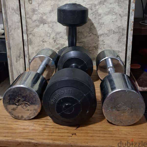 Stainless Steel Dumbells 10KG - 2 Pcs and Plastis Dumbells 5KG - 2 Pcs 1