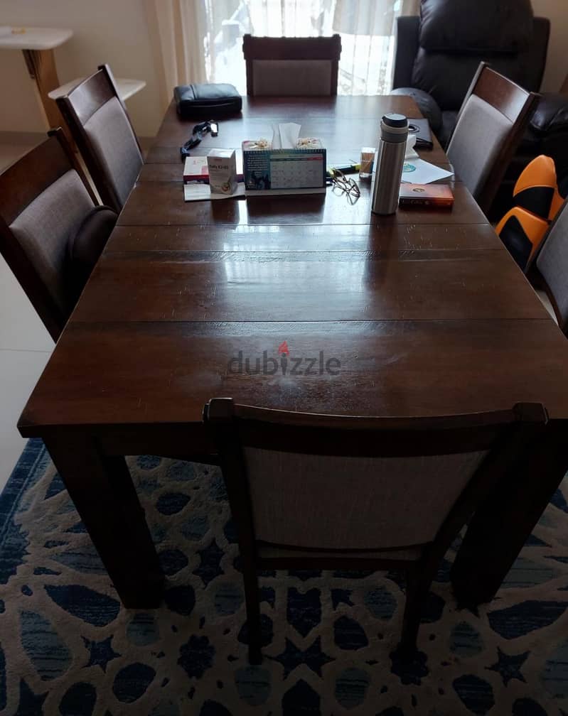 6 seater dining table 0