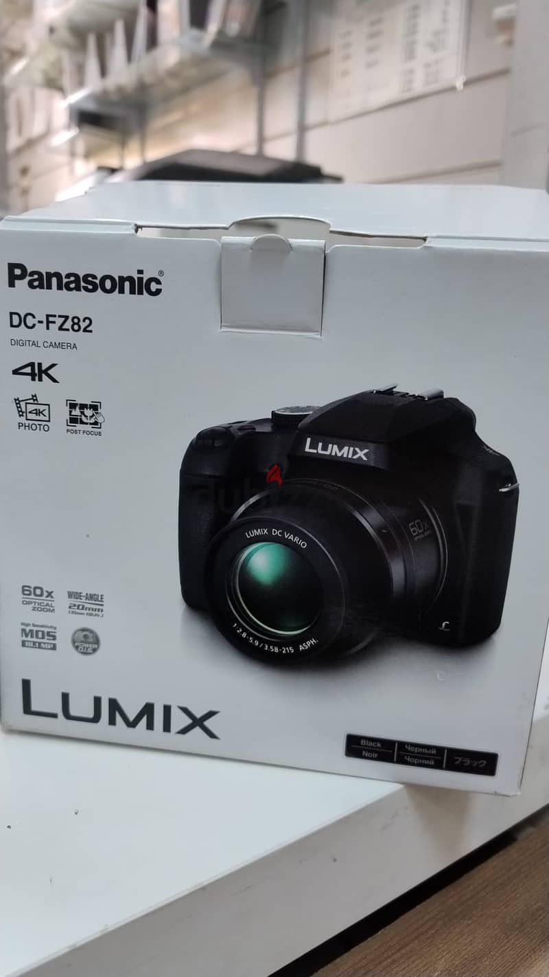 Lumix FZ82 1