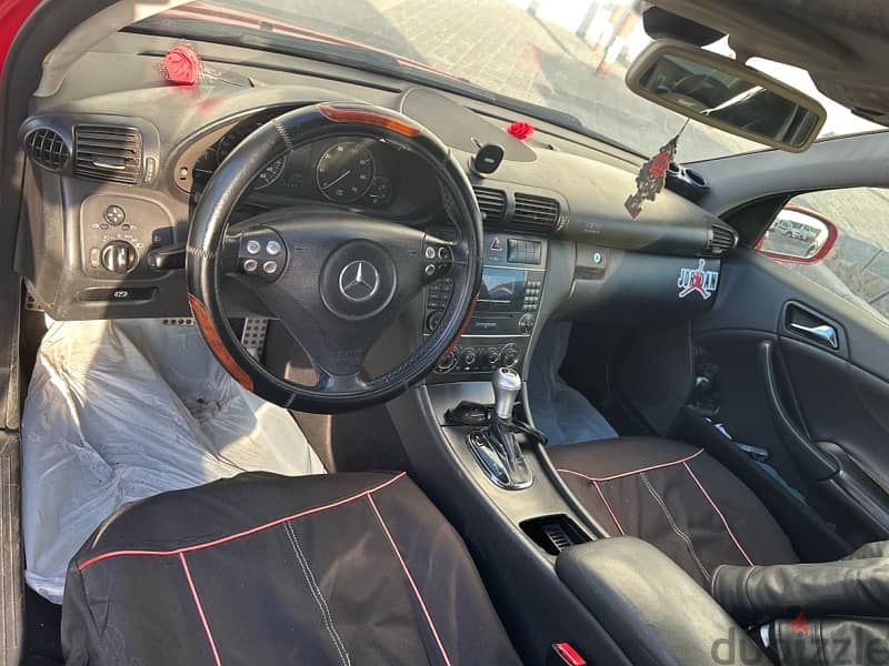 Mercedes-Benz C200 2005 6