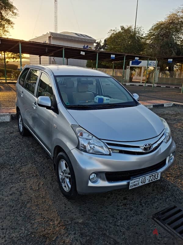 Toyota avanza 2015 1