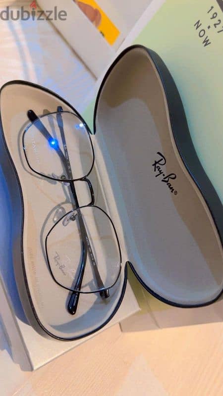 Original Frame Rayban eyeglass  أصلي مع الكفاله إطار ريبان طبي 1