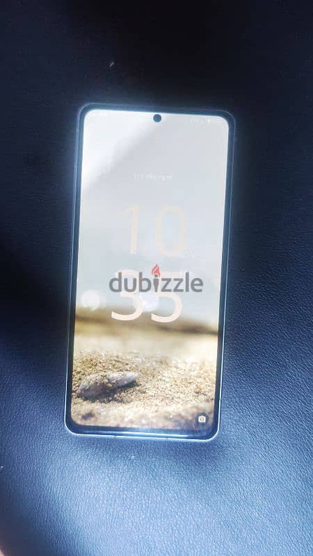 SHARP AQUOS R7 8