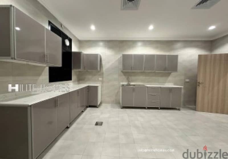 Brand new four bedroom  floor  rent in Jabriya 0