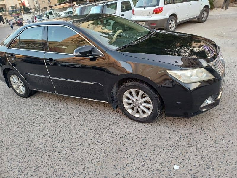 Toyota Aurion 2015 1