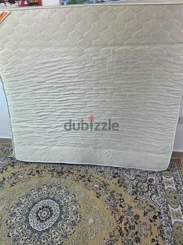 mattress king size 1