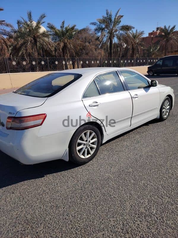 Toyota Camry 2011 3