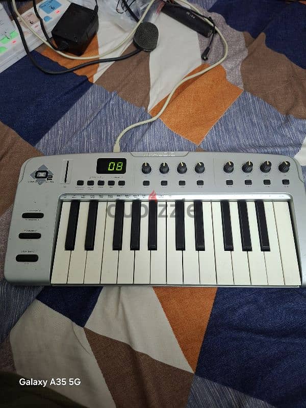 M oudio midi keyboard 1