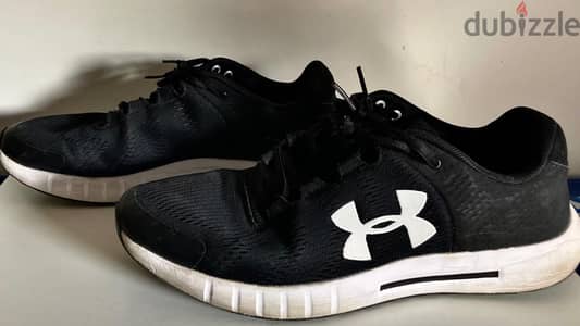 Under Armour Micro G Pursuit Sport Shoes – EUR 42