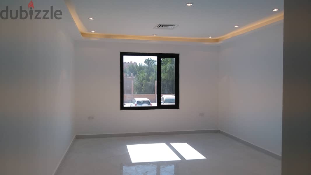 Very Nice 3 bedroom apt in egaila close to gate mall & aum 0