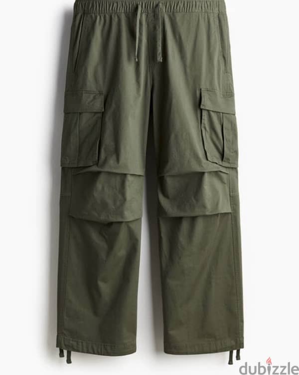 H&M Army green cargo pants 1