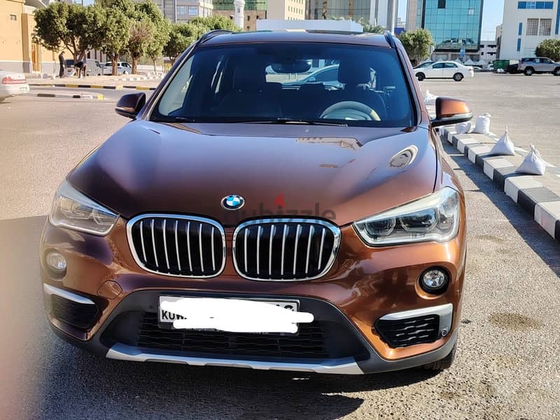 2017 BMW X1 2017 V4 2.0L Expat leaving soon 2