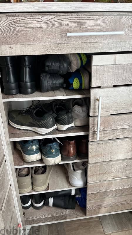 shoe rack 1