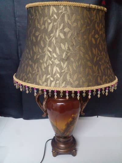 Table lamp