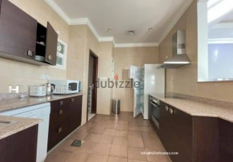 Floor two bedroom furnished apartment in Shaab al bahri 1