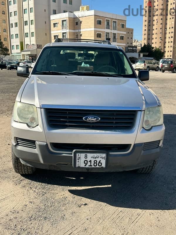 Ford Explorer 2006 4