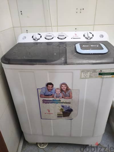 G Tron semi automatic 10 kg top load washing machine