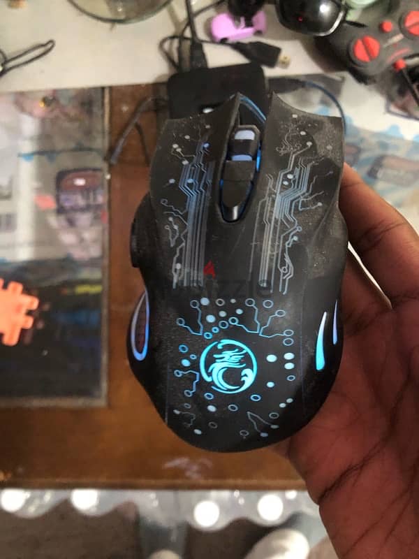 gaming mouse 1