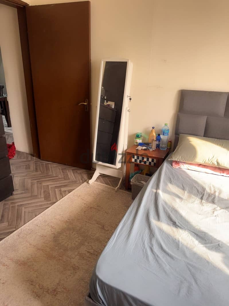 Room for rent in jaleeb 0