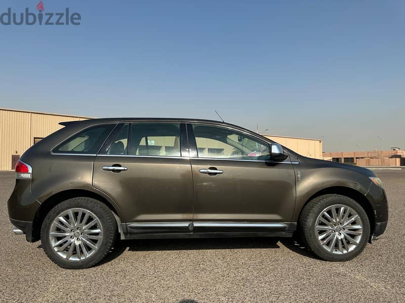 2011 Lincoln MKX 3.7L V6 Dealer services 1