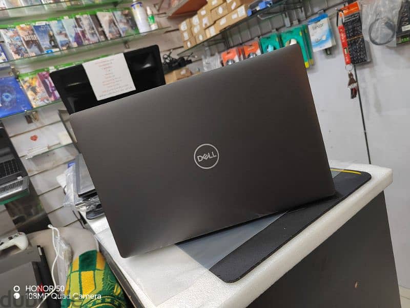 dell latitude core i7 8 generation Touch screen Ram 12 ddr4 جيل ثامن 6