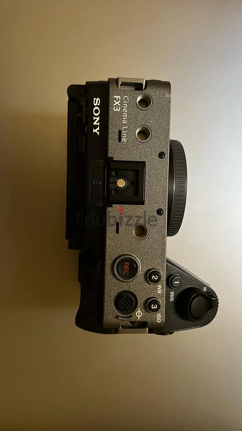 Sony FX3 Digital Camera with lens for sale 4