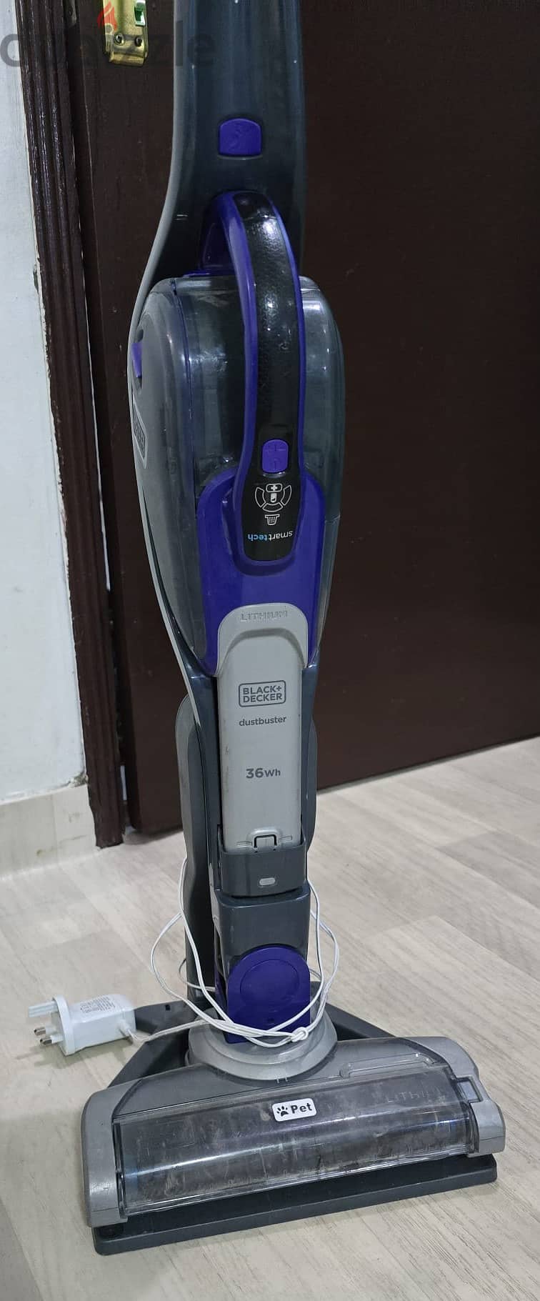 Black & decker cordless 2 in 1 dustbuster vacuum cleaner for sale 1